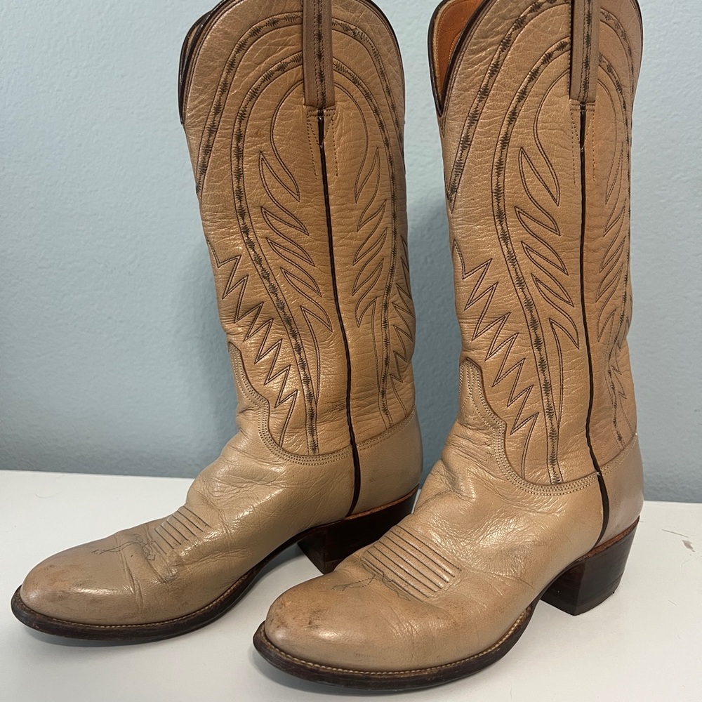 Lucchese Tan Leather Cowboy Boots